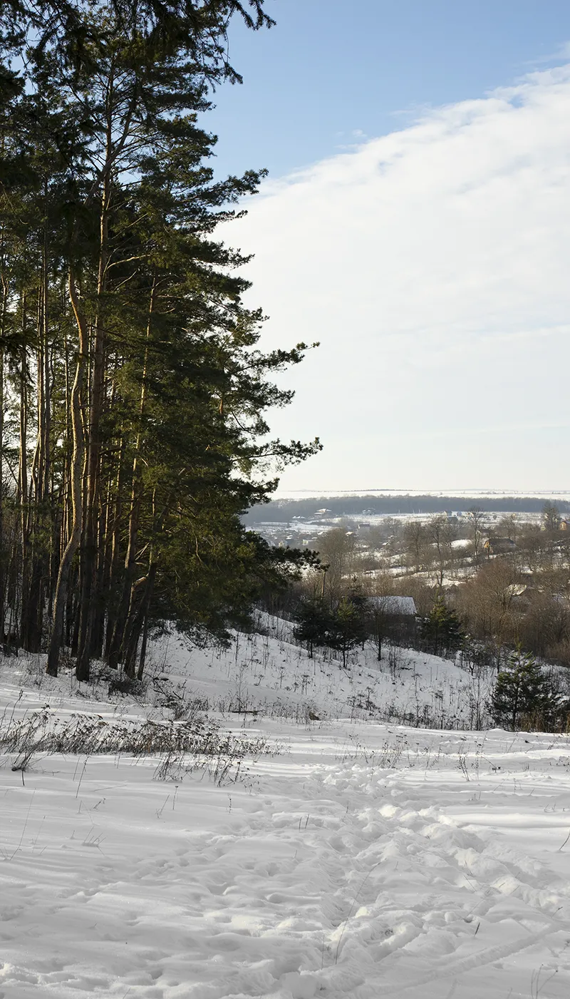 neige-Laurentides installation d'un abri d'hiver dans les Laurentides