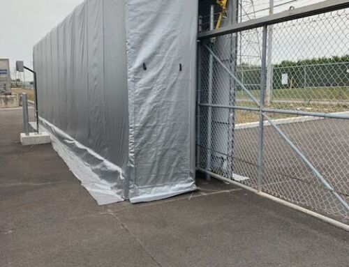 abri-commercial-cour