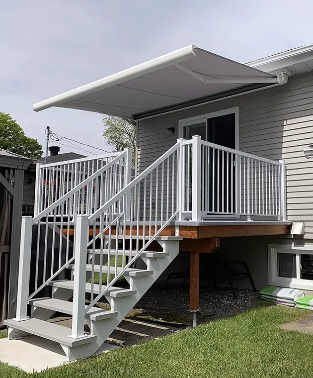 auvent-motorise auvent motorisé devanture de maison